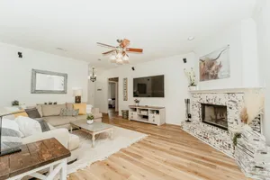 Image of Farmhouse Retreat W\/King Bed, Pet Friendly, Close to Texas Tech & Hospitals.