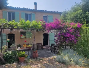 Image of House with garden