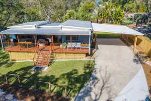 Image of Little Mountain Retreat – Where the Bush meets the Beach