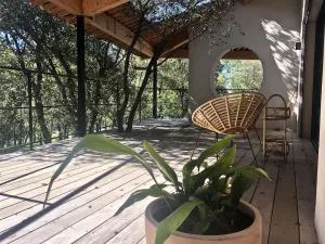 Image of Architect house for indoor-outdoor living on a vast wooded land