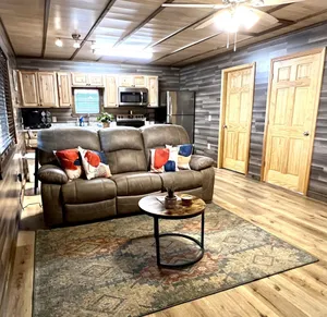 Image of Gorgeous 2-bedroom cabin on the Watauga River!