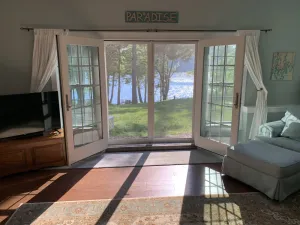 Image of Peaceful Lake Waterfront! Automatic backup Generator! Full Kitchen! Heat & A\/C