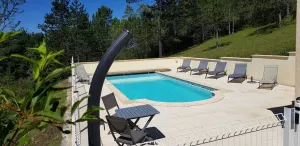 Image of Le Pigeonnier, private heated swimming pool, green setting, fiberglassed accommodation