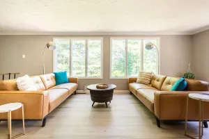 Image of 4PelicansOhio: Refreshing Cabin Near Leesville Lake… Pets Welcome… 3 Queens