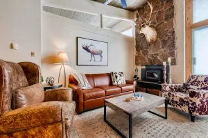 Image of 1007 Ski-In\/Ski-Out Mountain Condo w\/ Gym, Spa & Pool