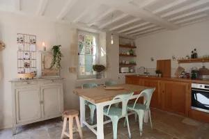 Image of NOMADE FISH: Fisherman's house 50 m from the sea