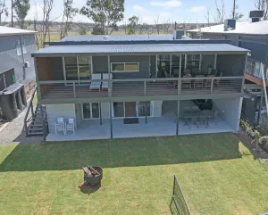 Image of Absolute waterfront, absolute bliss. R&T's riverfront property. Pet friendly!