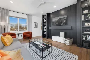 Image of The Artisan - Modern Townhouse in Market District