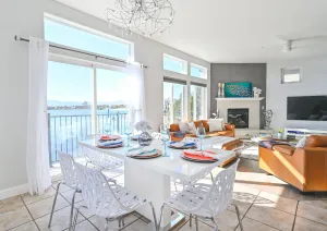 Image of Picturesque Waterfront Modern Lake House