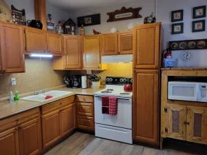 Image of The Ridge is a Cozy 2-bedroom\/1 bath Apartment Short walk to downtown Gettysburg