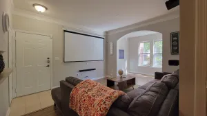 Image of Large Apartment, Perfect For Atlanta Stay