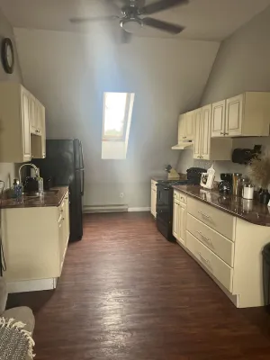 Image of Cozy and Modern Suite