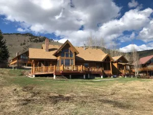 Image of Peaceful View* 2Br, 2Ba, Bbq Grill, Hot Tub, Sleeps 4, 18 Miles to Yellowstone