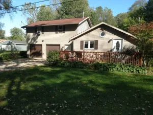 Image of Large lake access cottage.  Pontoon rental Available.
