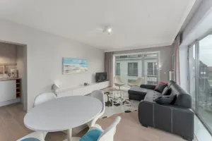 Image of Golden Beach I F2