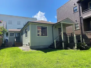 Image of Quaint Downtown Cottage