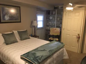 Image of Studio apartment overlooking the Snake river