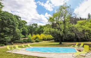 Image of Awesome Home In Goult