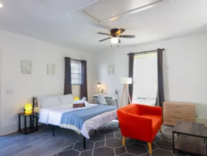 Image of Modern Guest Home in Historic District Savannah