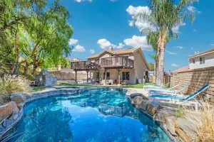 Image of Quiet Amazing LA Suburb Perfect Vacation Paradise - Castaic
