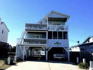 Image of Tsipas Oceanview Walk to Beach Restaurants Movies  Shopping!