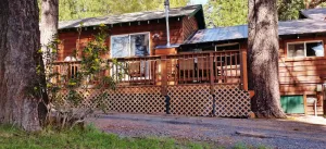 Image of Lakeside Cabin, Cozy Family Pet-Friendly, Beautiful Views, Free Dock & Boat Slip