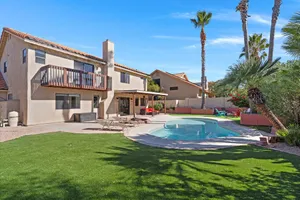 Image of Southwestern Paradise, Simply Classic