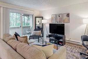 Image of Dog-friendly apartment with bay views & balcony - walk to waterfront