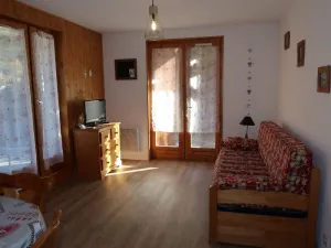 Image of Spacious 3-Room Apartment for 8, Central Valloire, Terrace, Near Ski Lifts