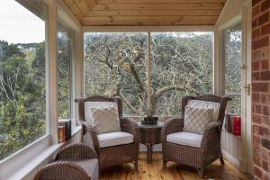 Image of Cozy cottage with breakfast