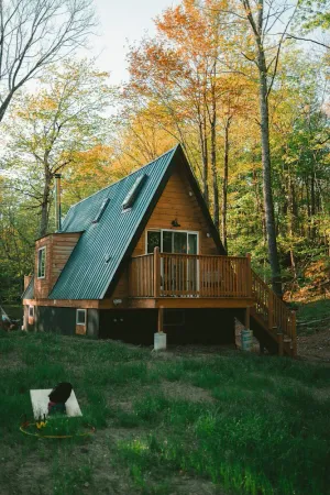 Image of The A-Frame on Pudding Hill - Wood Burning Cedar Hot tub!