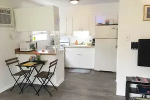 Image of New Listing!  Thrifty & functional studio near AUS and downtown