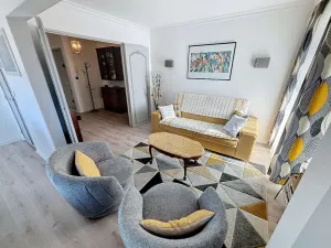 Image of Appartement au centre de Granville avec garage privatif et Wi-Fi gratuite - FR-1-361-510