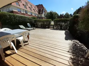 Image of Ground floor apartment with terrace & heated pool