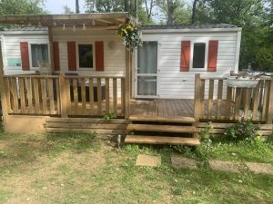 Image of Mobile home