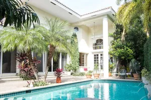 Image of Stunning Intracoastal Beach Home w\/Boat Dock