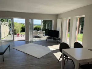 Image of Ferienwohnung-mit-grosser-Terrasse-und-Garten-fuer-Geniesser