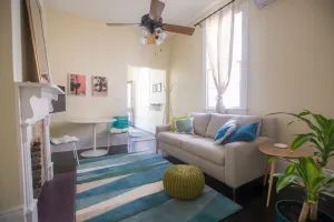Image of Renovated Carrollton Uptown Cottage - license # 20-RSTR-30442 and 23-OSTR-02079