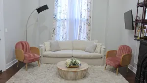 Image of ★SPACIOUS 1BR Apt w\/ Character 10ft Ceilings W\/D!★