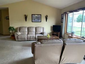 Image of Large house close to grocery stores and schools