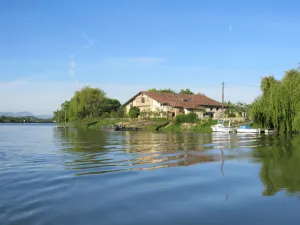 Image of Little corner of paradise, on the banks of the Adour 2\/10 pers.
