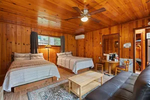 Image of Ava - Room Masoods Lodge