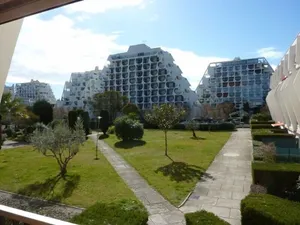 Image of P2 Au coeur de La Grande Motte  , terrasse,  parking privé , plage et commerce à 200m