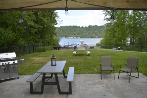 Image of Lakefront Private Studio on Lake Sammamish, Redmond near Microsoft and Nintendo