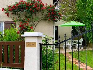 Image of Charming Gîte Near Zoo de Beauval, Valençay Castle, and Brenne Park – Sleeps 7, Garden, WiFi