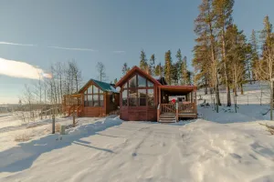 Image of Inviting Tiny Home with Spacious Decks and Outdoor Space - The Northstar Cabin