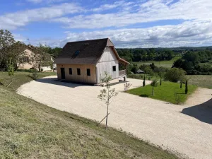 Image of Maison moderne avec WiFi, animaux admis, parking et climatisation en Périgord Vert - FR-1-616-337