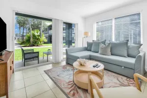 Image of This apartment is a 2 bedroom(s), 2 bathrooms, located in Boca Raton, FL.