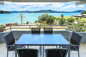 Image of Frangipani Lodge 008, Beachfront Apartment on Hamilton Island