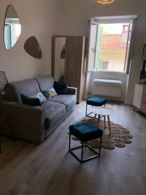 Image of Charmant Studio avec Mezzanine, Climatisé, au Cœur de Menton, Proche Plages et Commerces - FR-1-196-300